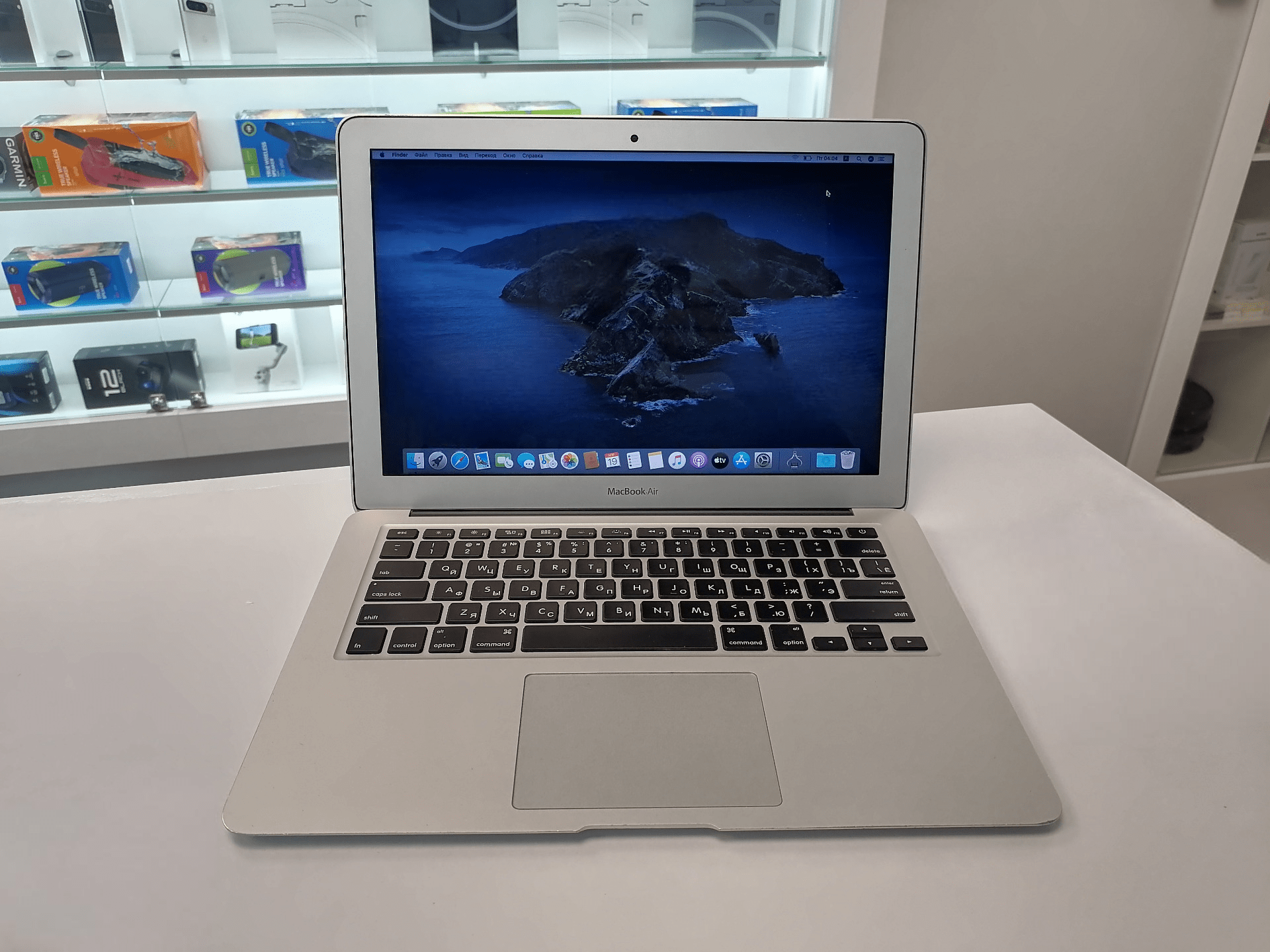 MacBook Air 13" (Early 2015) Silver (Core i7 2.2 GHz/8GB/256GB/SSD) (857 циклов / Без коробки) - БУ