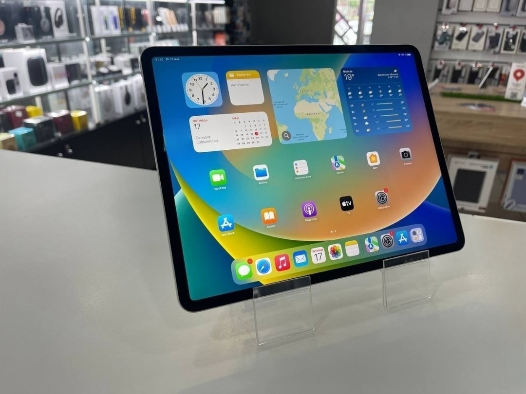 iPad Pro 12.9'' (2020) 256Gb Wi-Fi Silver (Без коробки) - Б/У