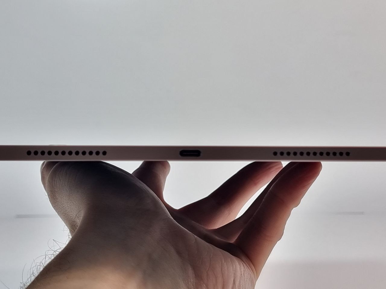 iPad Air (2022) 10.9" Wi-Fi 64Gb Pink - Б/У