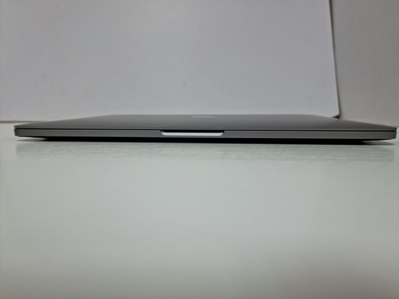 MacBook Pro 13" Retina (Mid 2017) Silver MPXR2 (Core i5 2,3 GHz/8Gb/128Gb SSD) (21 циклов / Без коробки) - Б/У